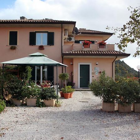 Il Pioppo Bed & Breakfast Veroli Eksteriør bilde